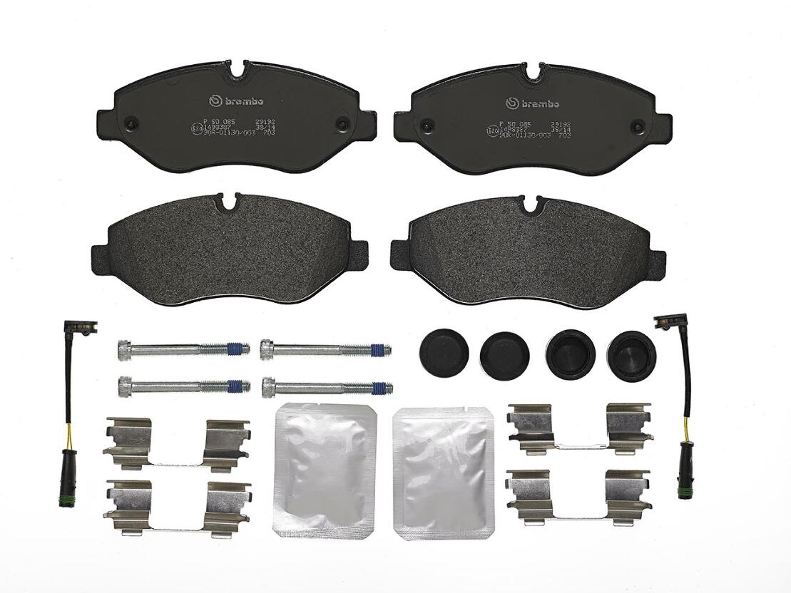 Brembo Disc Brake Pad Set - Front (Low-Metallic)